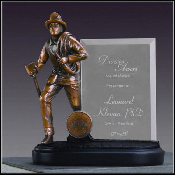 Fire Fighter In Action Statue Decorative Award Hero Rescue Service